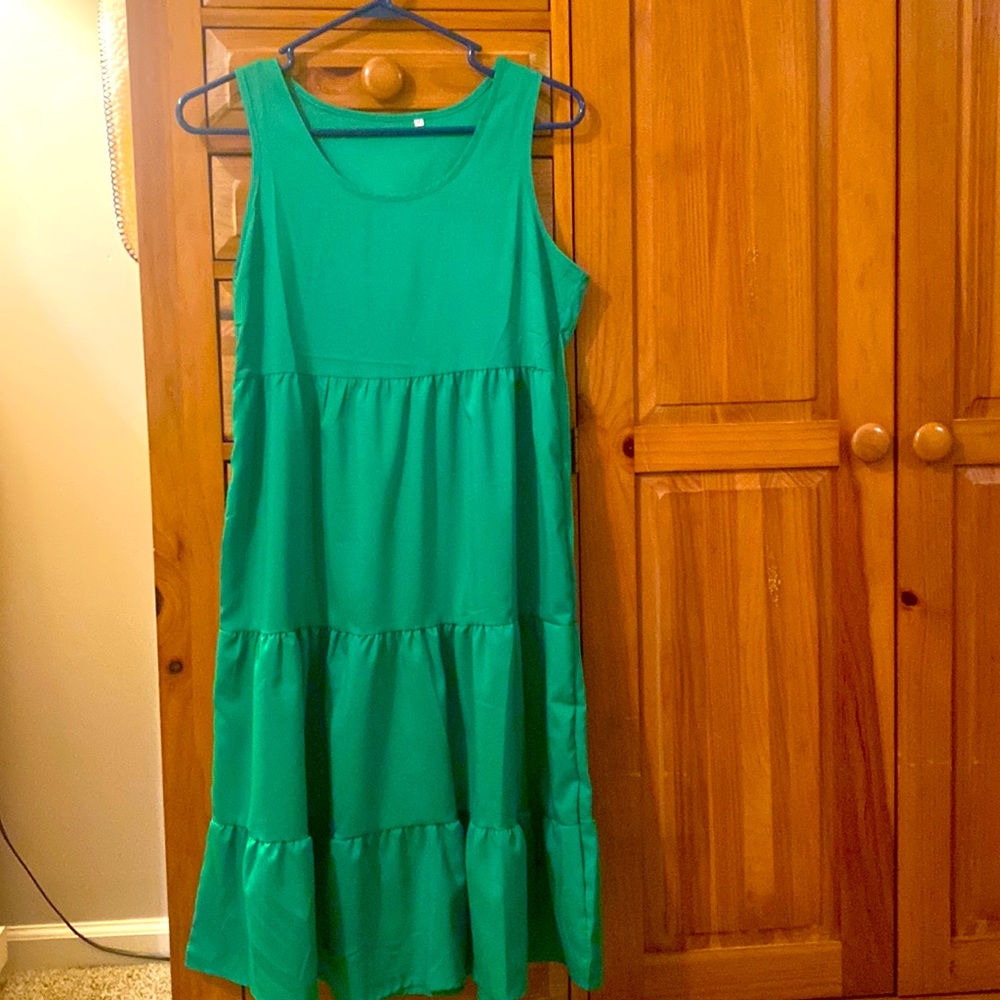 Emerald green NWOT Med sundress - Picture 1 of 3